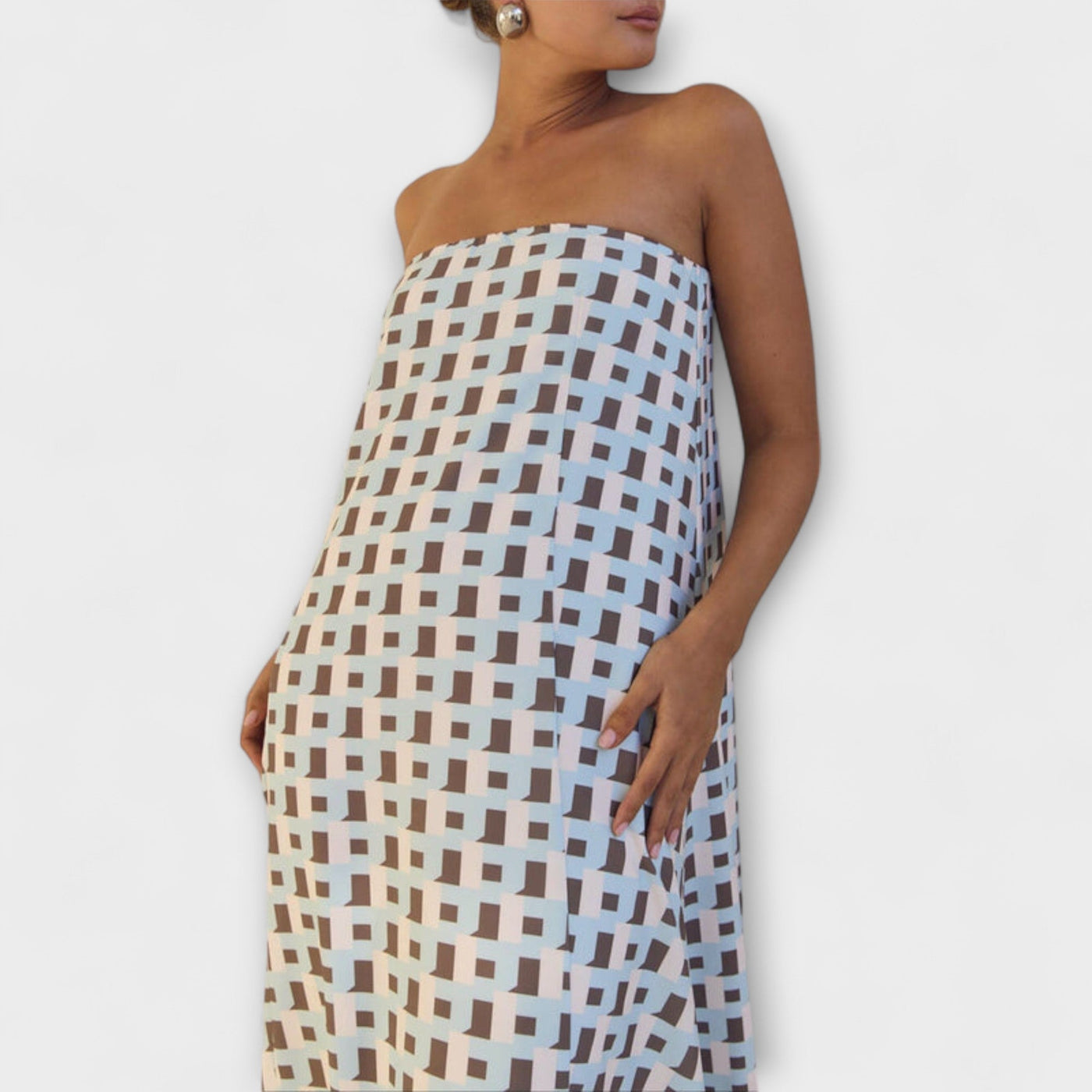 Hazel - Einzigartiges Off-Shoulder-Maxi-Kleid mit geometrischem Design