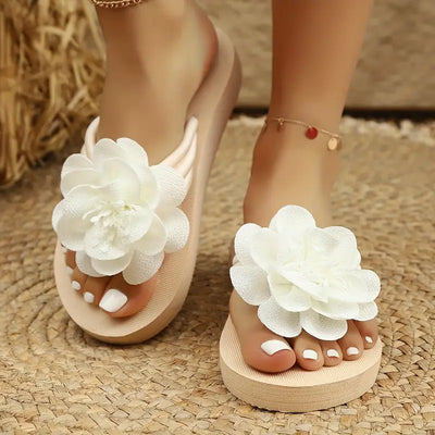 Arceli – Stilvolle Plateausandalen mit Blumenmuster