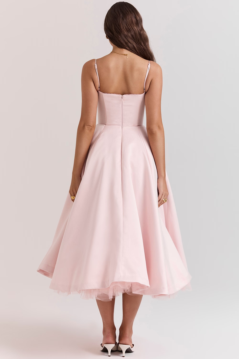 Jennifer | Wunderschönes tailliertes Midikleid