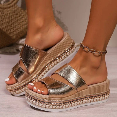 Arantza – Bequeme Sandalen Mit Offener Spitze Und Keilabsatz