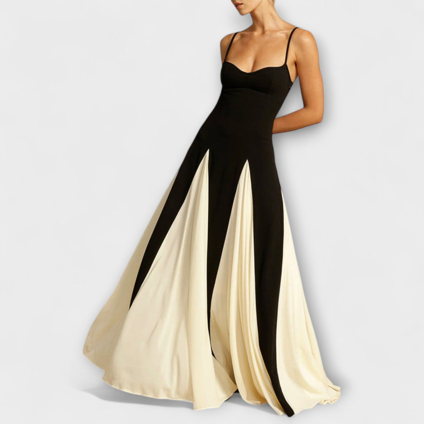 Ember - Klassisches A-Linien Maxikleid mit Tüll-Details