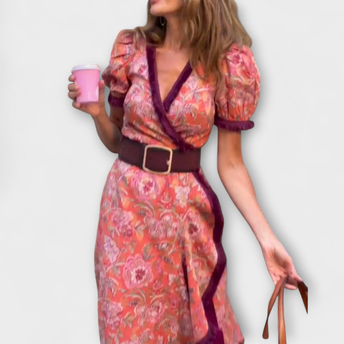 Elegantes Pinkes Maxi-Kleid mit kurzen Ärmeln