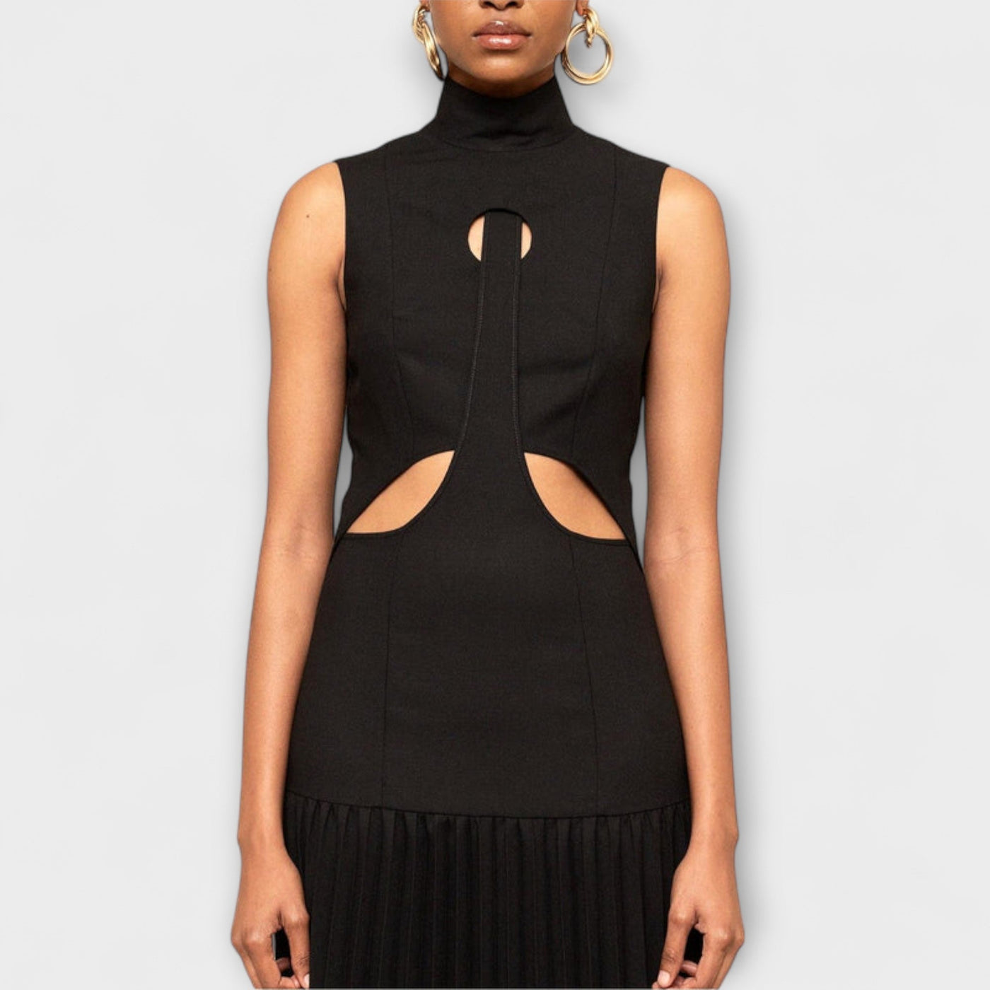 Kristen - Maxikleid mit Falten und Cut-Outs
