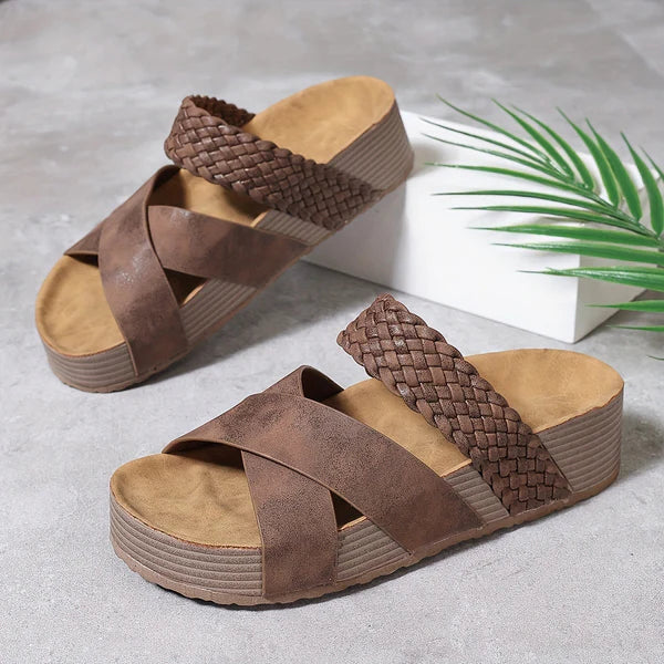 Arna  – Orthopädische Sommerschuhe mit Atmungsaktivem Material und Komfort