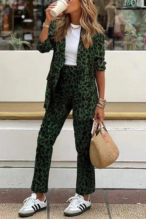 Blazer und Hose für Damen im Leopardenmuster - Annielle