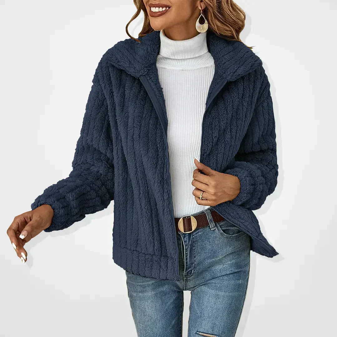 Amara Plüsch Cardigan