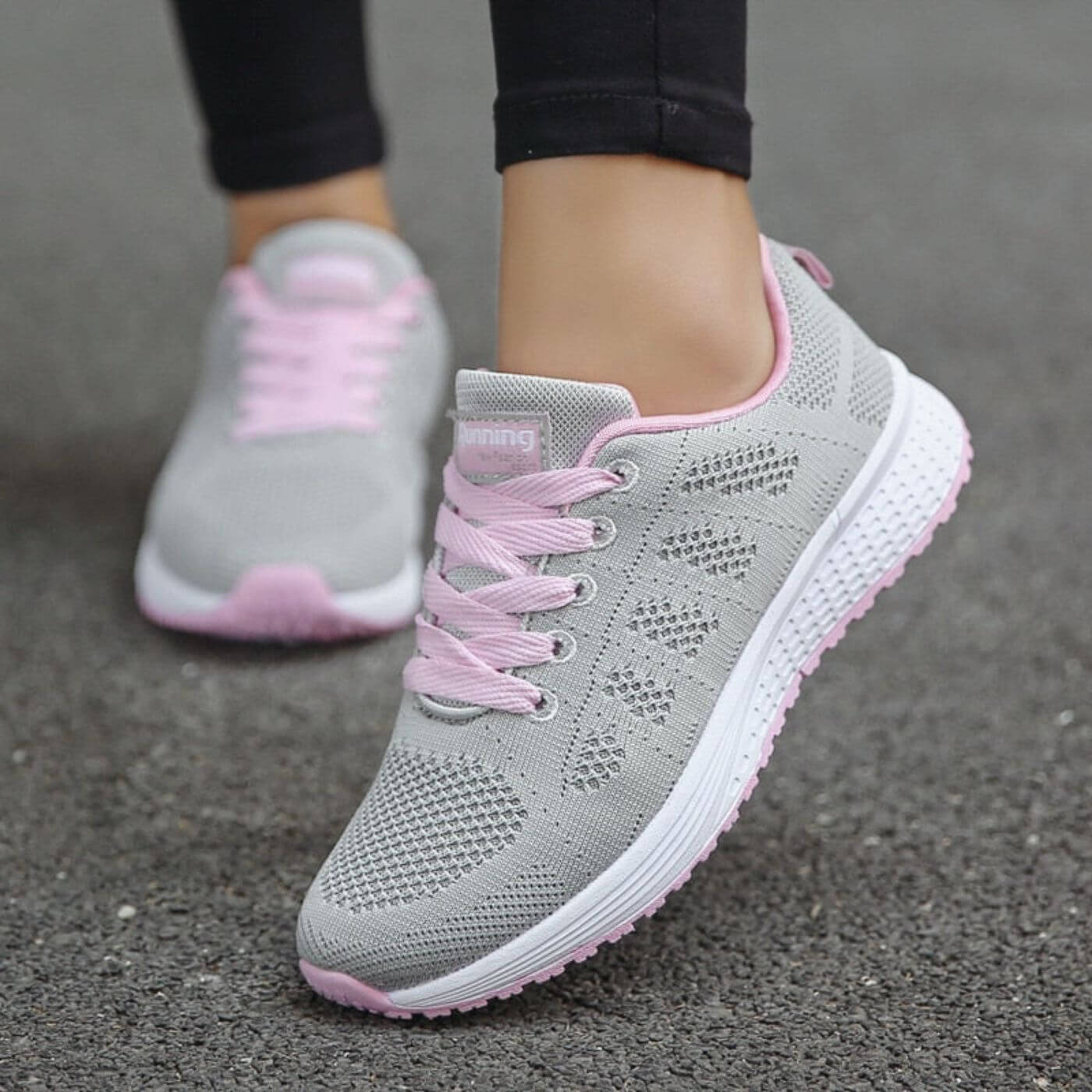Aira™ - Schmerzreduzierende Orthopädische Sneakers