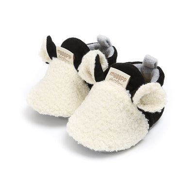Weiche rutschfeste Lauflernschuhe für Babys mit Lamm-Motiv – Schrittchenwarm