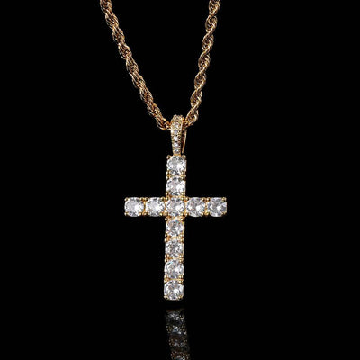 Goldene Halskette mit Moissanit-Kreuz
