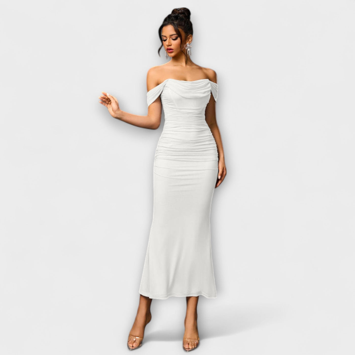 Ione - Off-Shoulder Ruffled Bodycon Dress