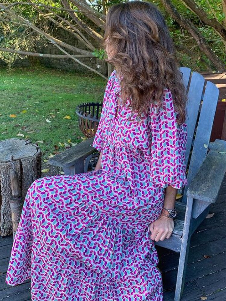 Bedrucktes Maxikleid mit Taillenbund – Aurelia