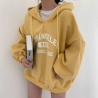 Vorne bedruckter lockerer Hoodie für Damen