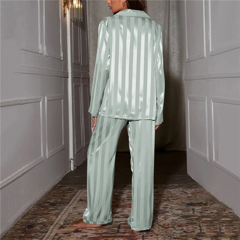 Sarah | Chic Seidenset