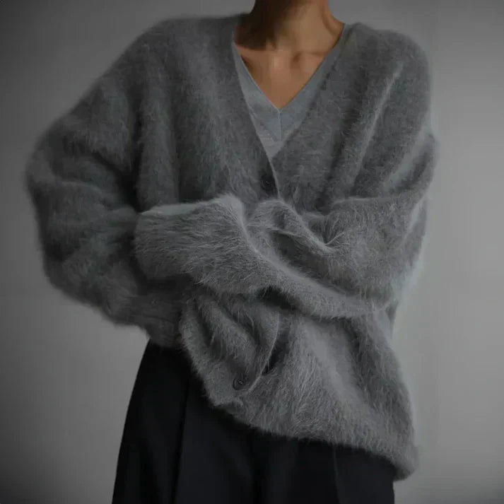 Christine | Übergroßer flauschiger Kaschmirpullover