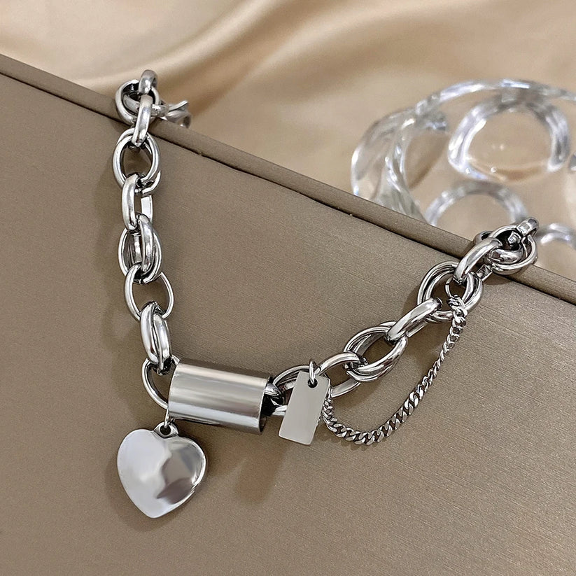 Gemütliches Chunky-Armband in Gold