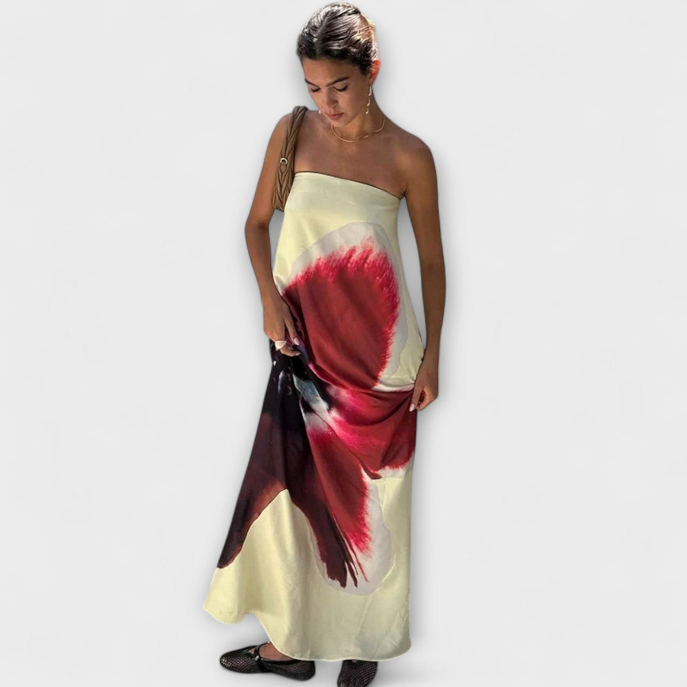 Elegantes schulterfreies ärmelloses Maxikleid