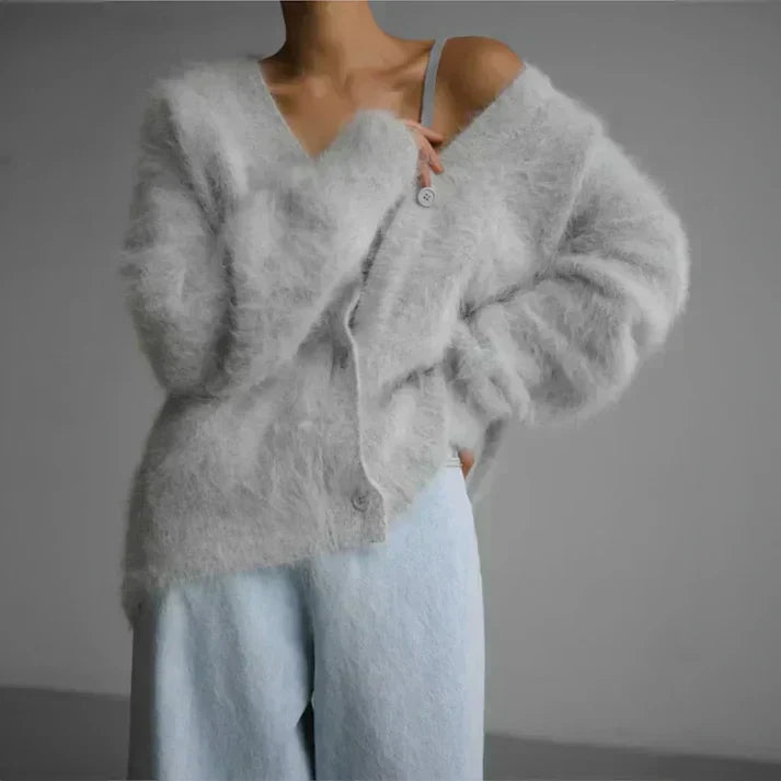 Christine | Übergroßer flauschiger Kaschmirpullover
