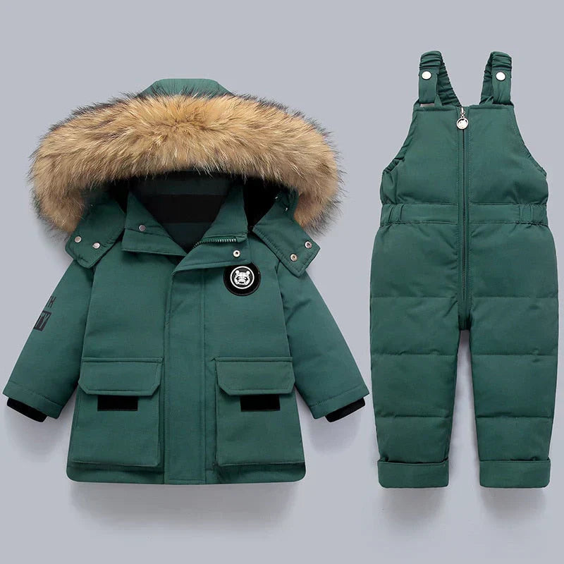 Winter-Set für Kinder mit gefütterter Jacke und Latzhose – Emilie