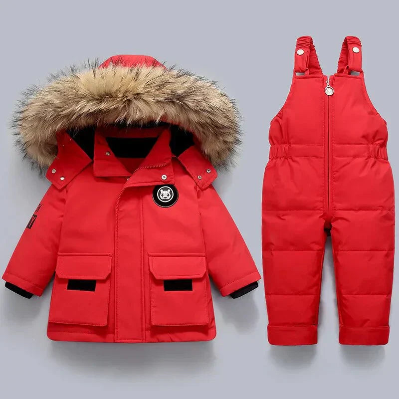 Winter-Set für Kinder mit gefütterter Jacke und Latzhose – Emilie