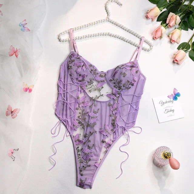 Amélie | Bestickter Schmetterlings-Bodysuit