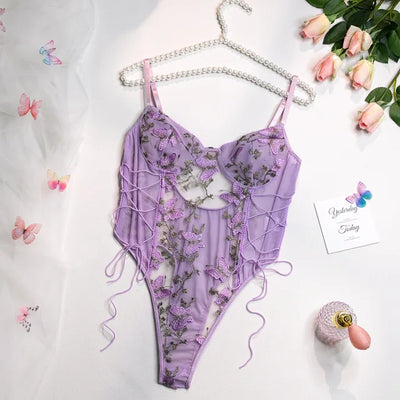 Amélie | Bestickter Schmetterlings-Bodysuit