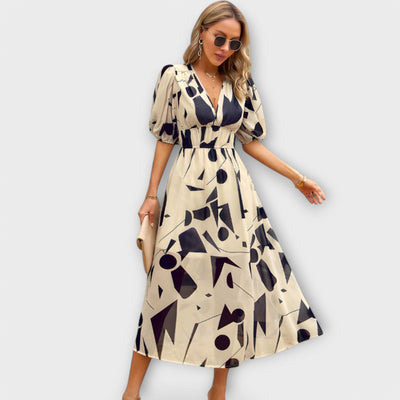 Maxikleid mit Ballonärmeln im abstrakten Design