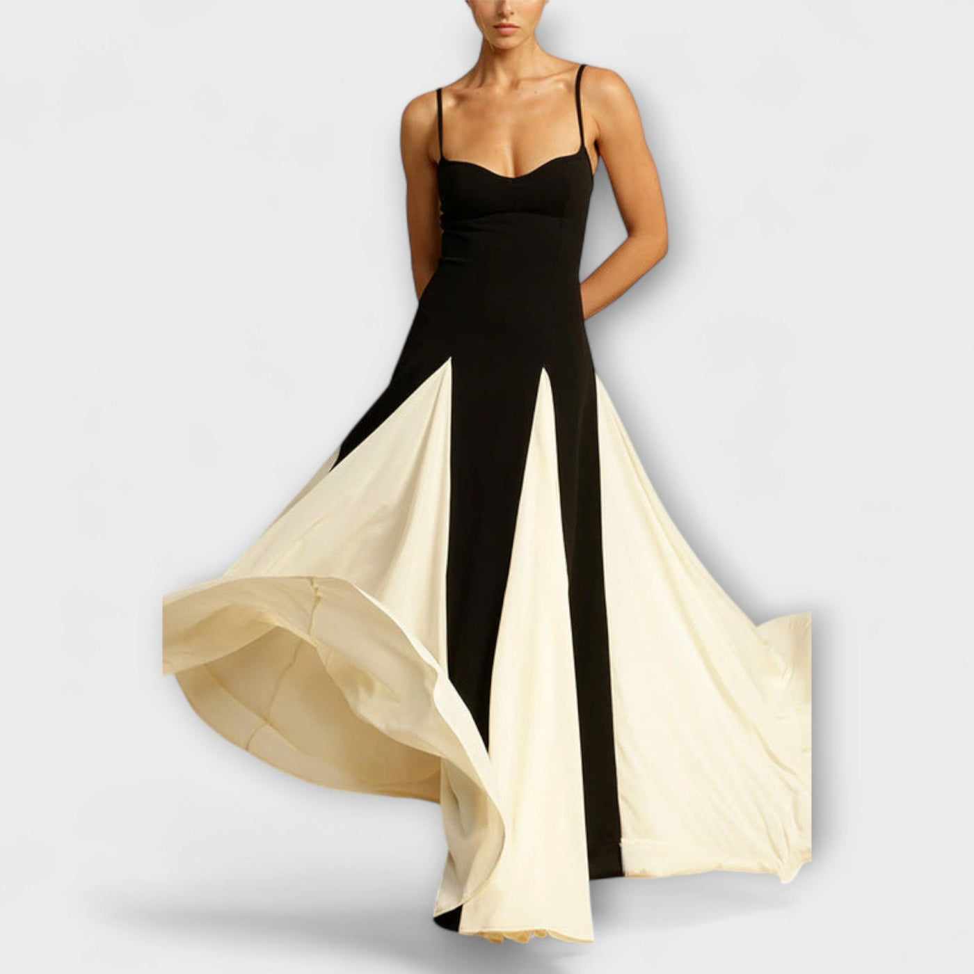 Ember - Klassisches A-Linien Maxikleid mit Tüll-Details