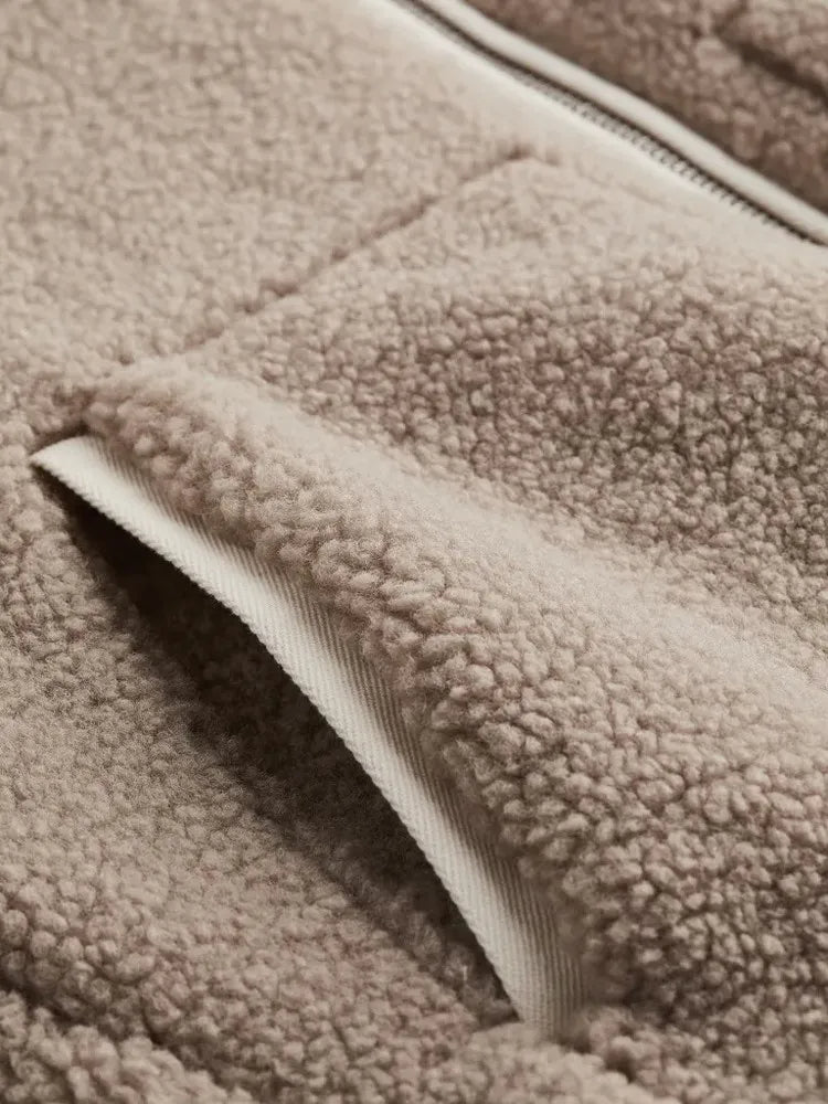 Adrian & Co. | Ultra-weiche Teddy-Fleece-Jacke für kuschelige Wärme