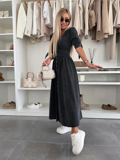 Heidi | Stilvolle Mode Denim Kleid
