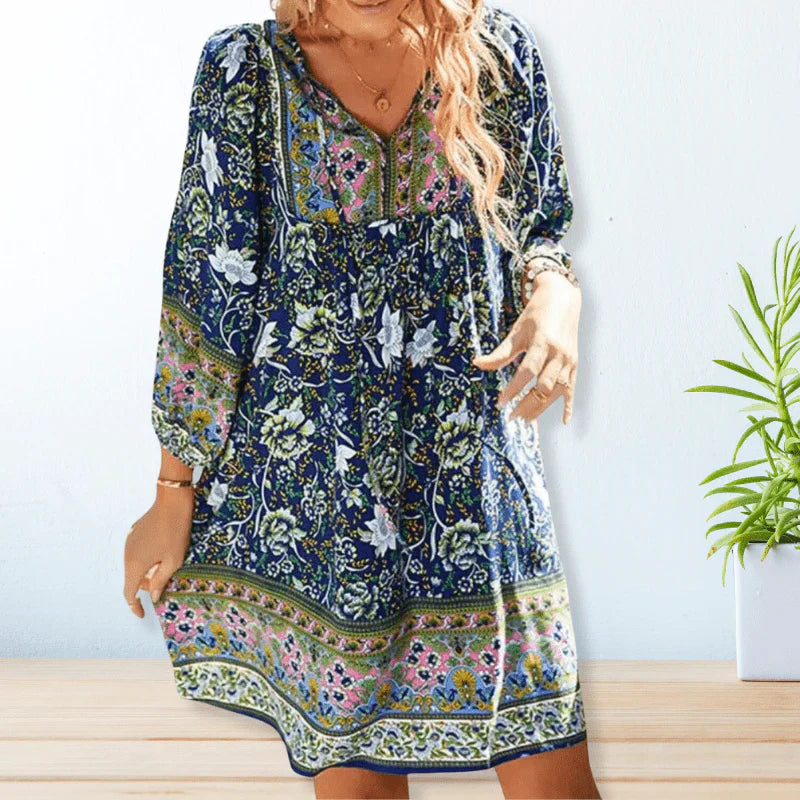 Achita – Fließendes Minikleid mit Boho-Blumenprint