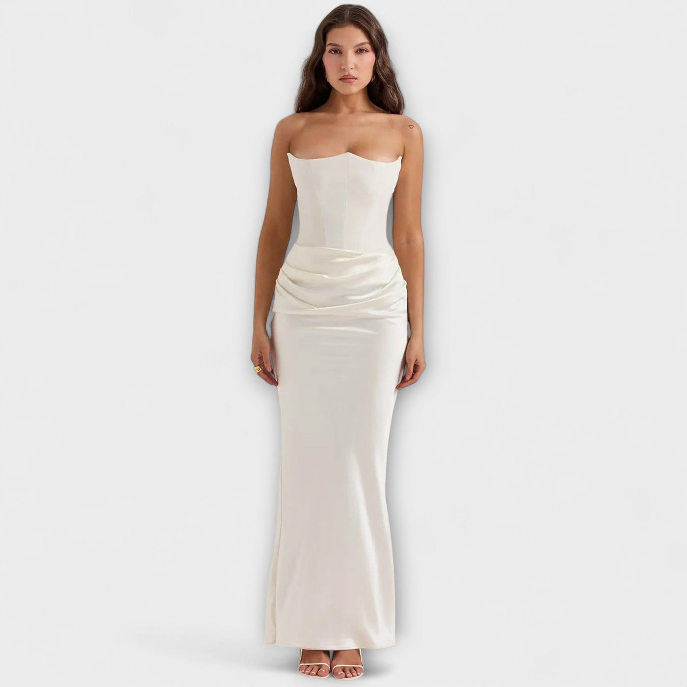 Maxi-Kleid aus Satin ohne Träger mit Drapierung