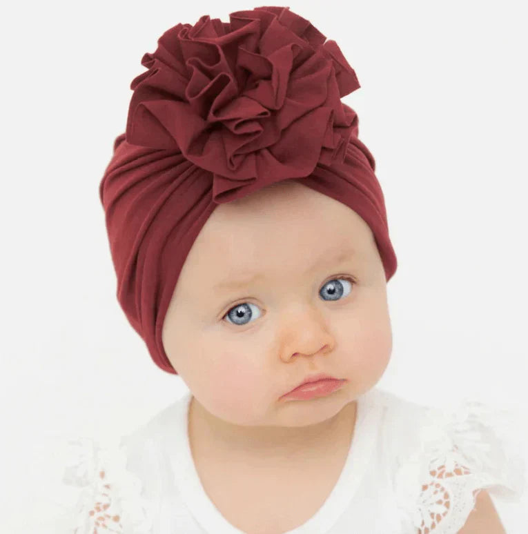 Weiche Baby-Turbanmütze mit Rüschendetail – KuschelGlanz (1+1 Gratis)