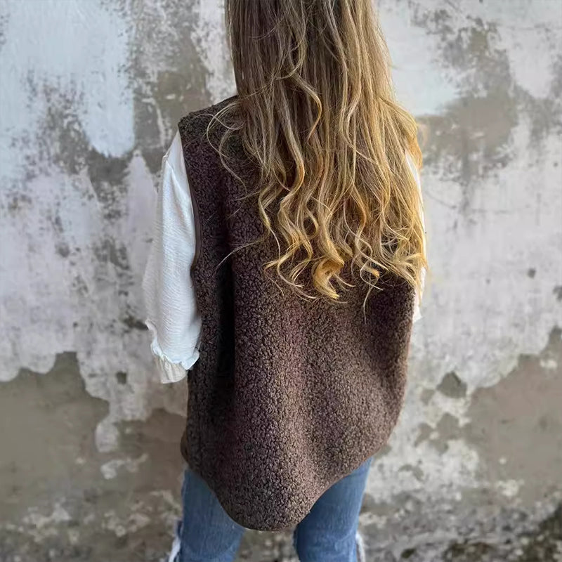 Amira™ | Kurze Weste