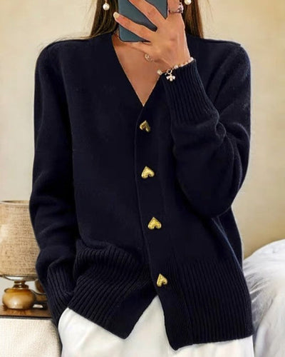 Adèle | Elegante Strickjacke mit Herzknöpfen